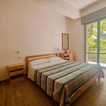 Trilocale Per Famiglie Con Balcone Чезенатико