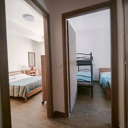 Daire Trilocale Per Famiglie Con Balcone